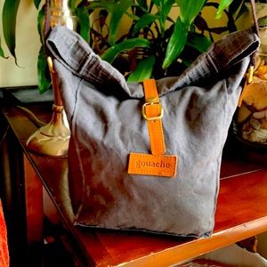 Grey canvas Gouache crossbody bag with high quality brass and leather details